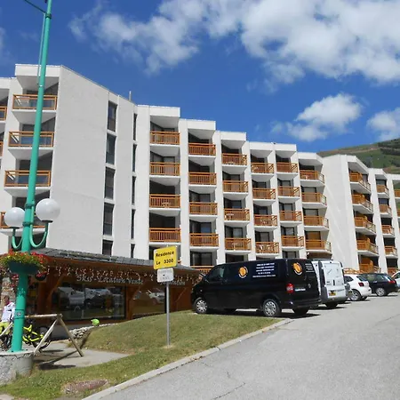 Bel Au Pied Des Pistes, 6 Pers. - Fr-1-516-8 Apartment *