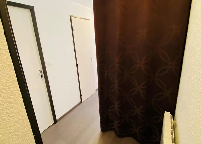 Apartment Bel Au Pied Des Pistes, 6 Pers. - Fr-1-516-8